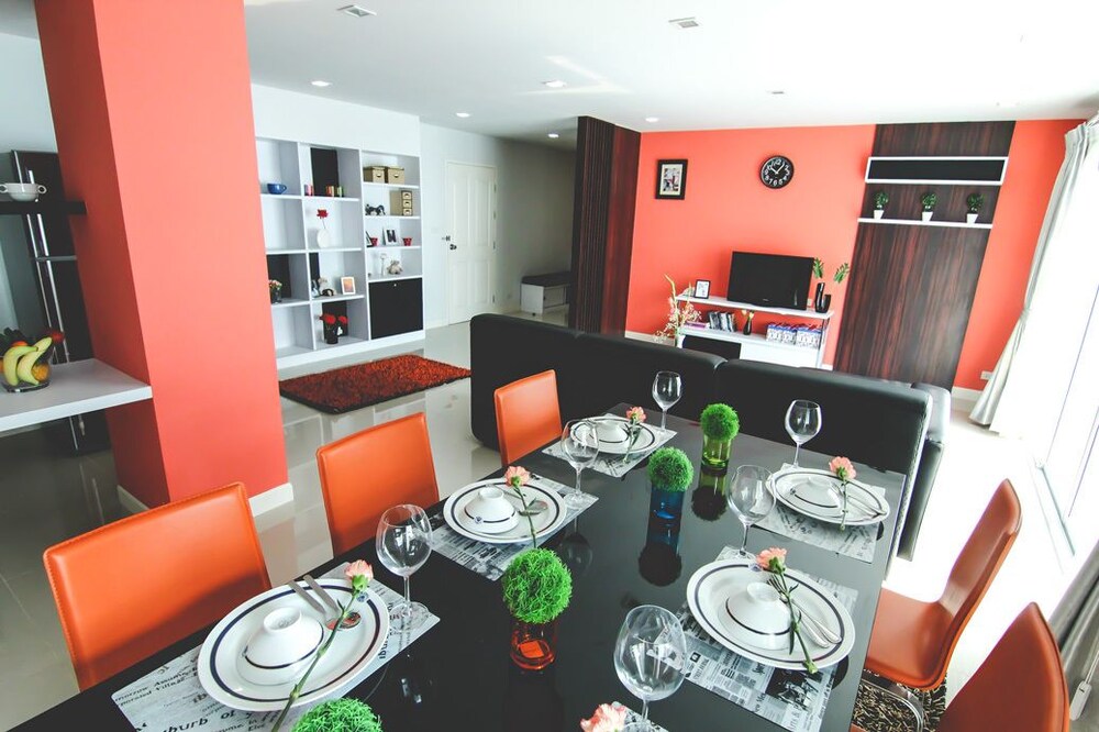 객실 내 주방 (3 Bedroom Apartment)