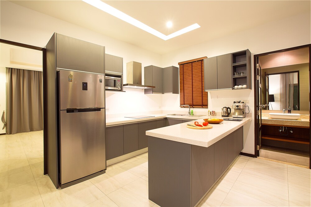 객실 내 주방 (3 Bedroom Private Pool Villa)