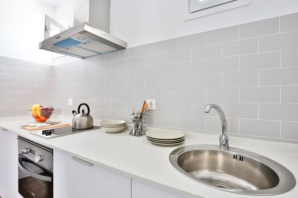Cocina básica en la habitación