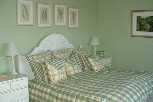 House, 6 Bedrooms - Room