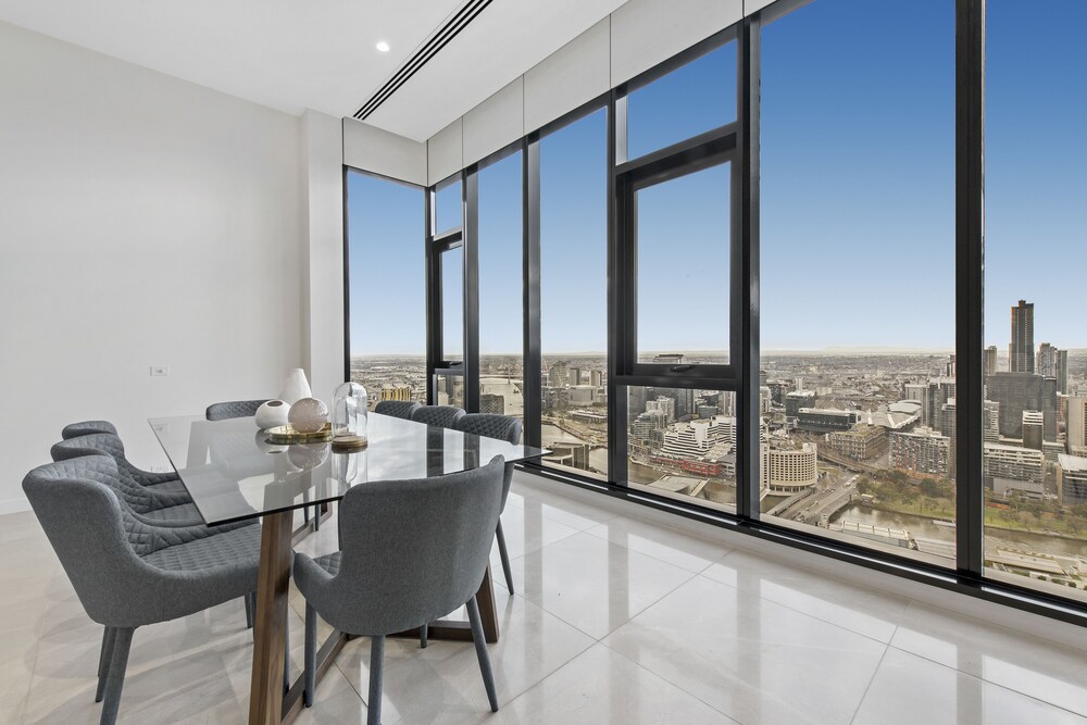 Four Bedroom Penthouse - Guestroom