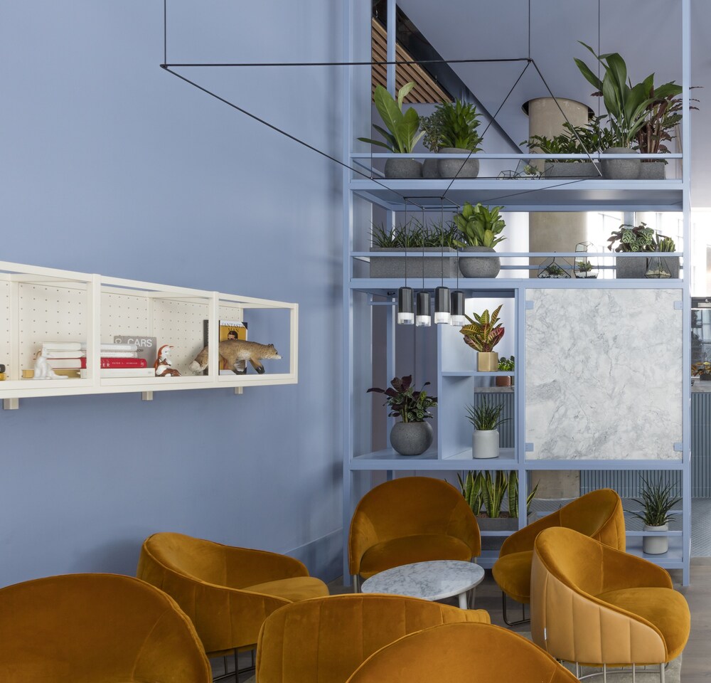 Hotel Lounge