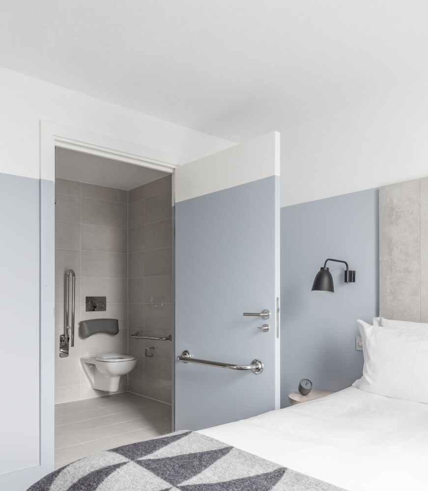 One Bedroom Suite - Accessibility - Guestroom