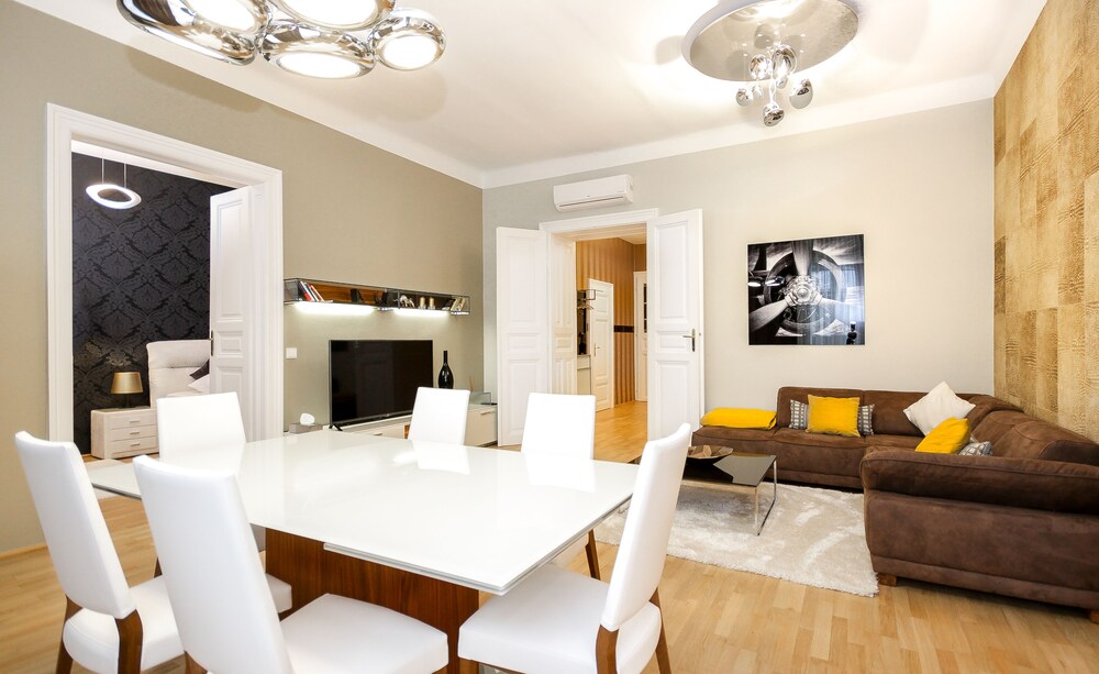 Zimmer (Deluxe Apartment, 3 Schlafzimmer, Küche)
