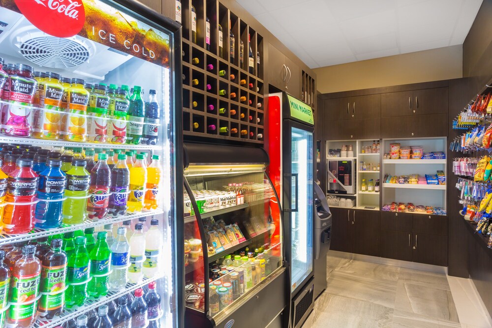 Snack Bar