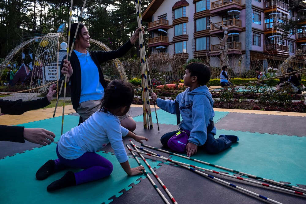 Childrens Play Area - Outdoor