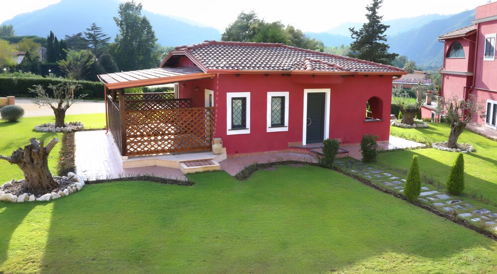 Esterni