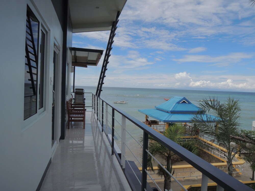 Beach/Ocean View
