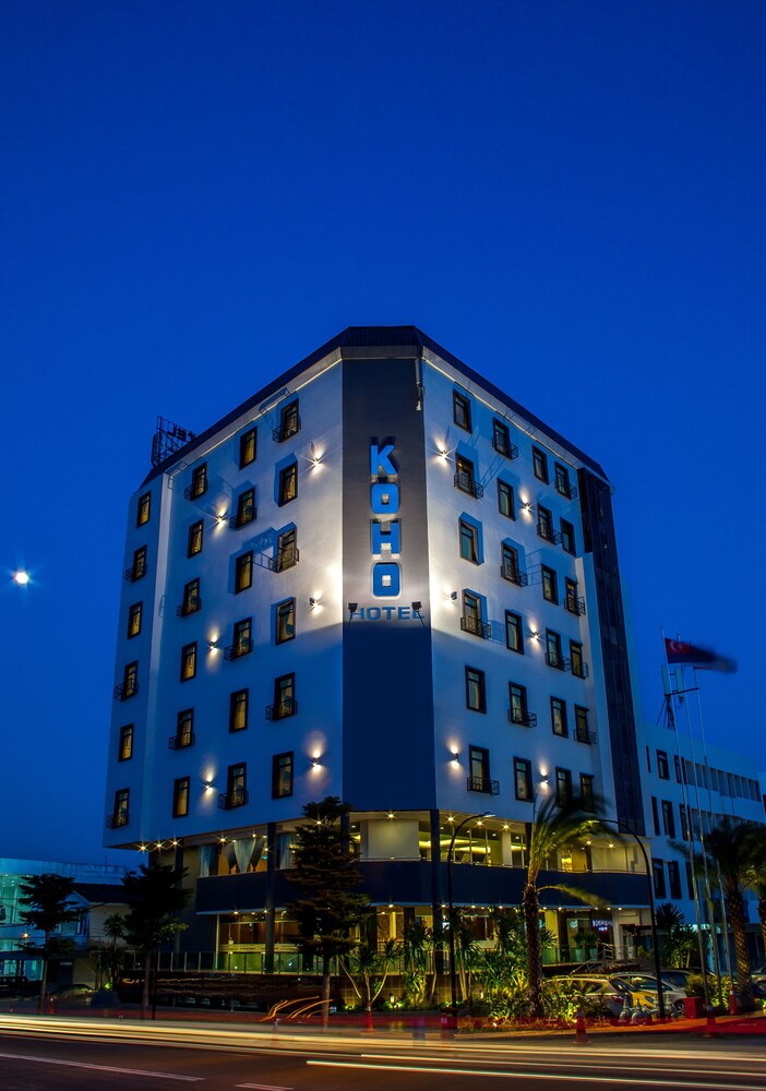 Hotel Front - Evening/Night