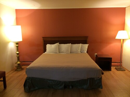 Sunset Inn