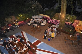 Saint James Backpackers