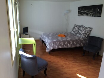 Guestroom