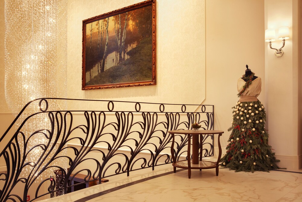 Vestibule