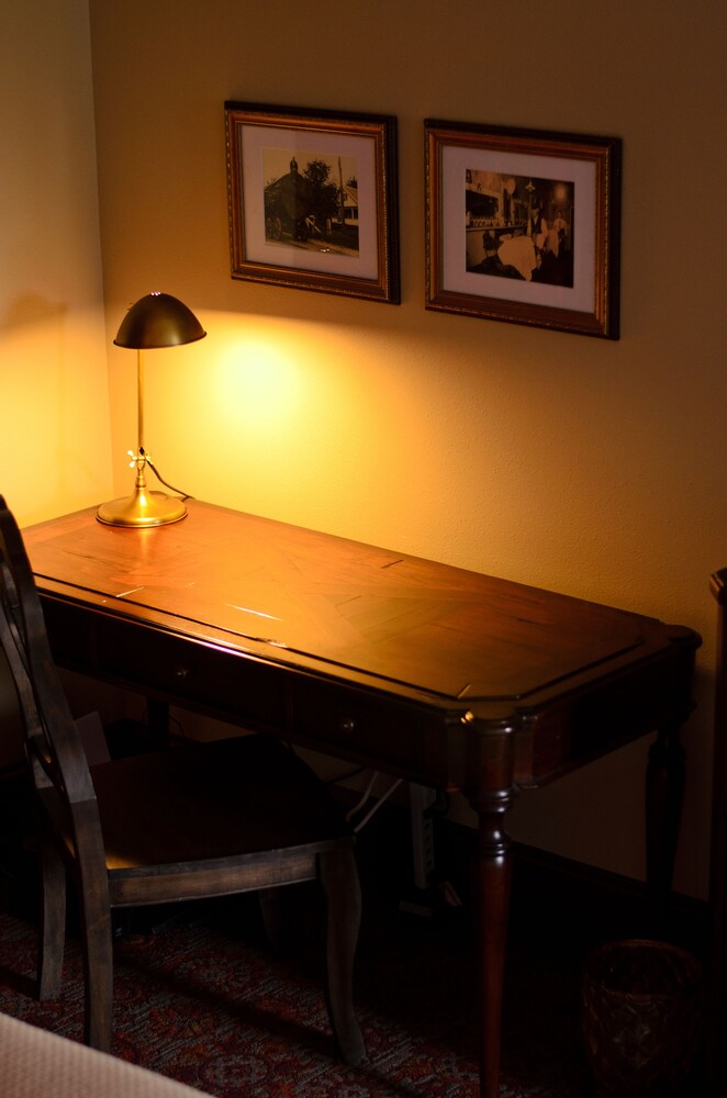 In-Room Business Center