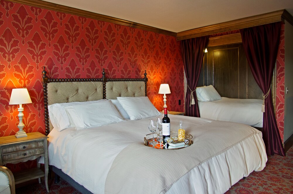 Guestroom