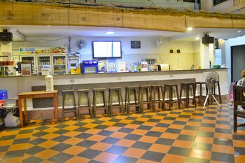Hotel Bar