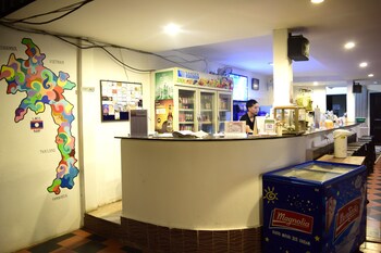 Hotel Bar