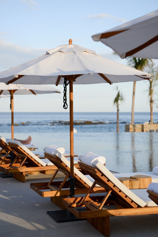 Infinity Pool