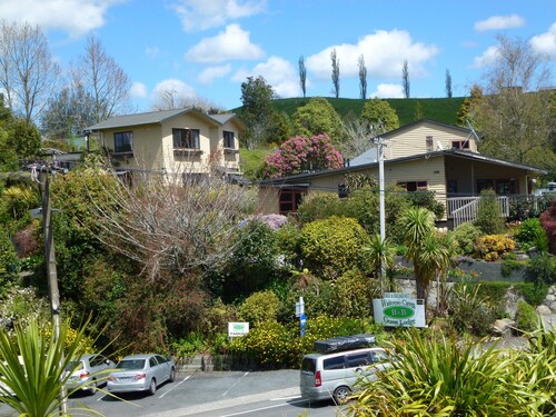 Waitomo Caves Guest Lodge