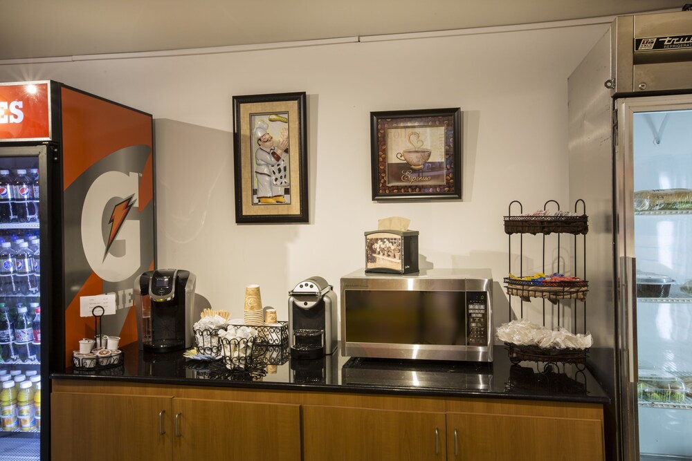 Snack Bar
