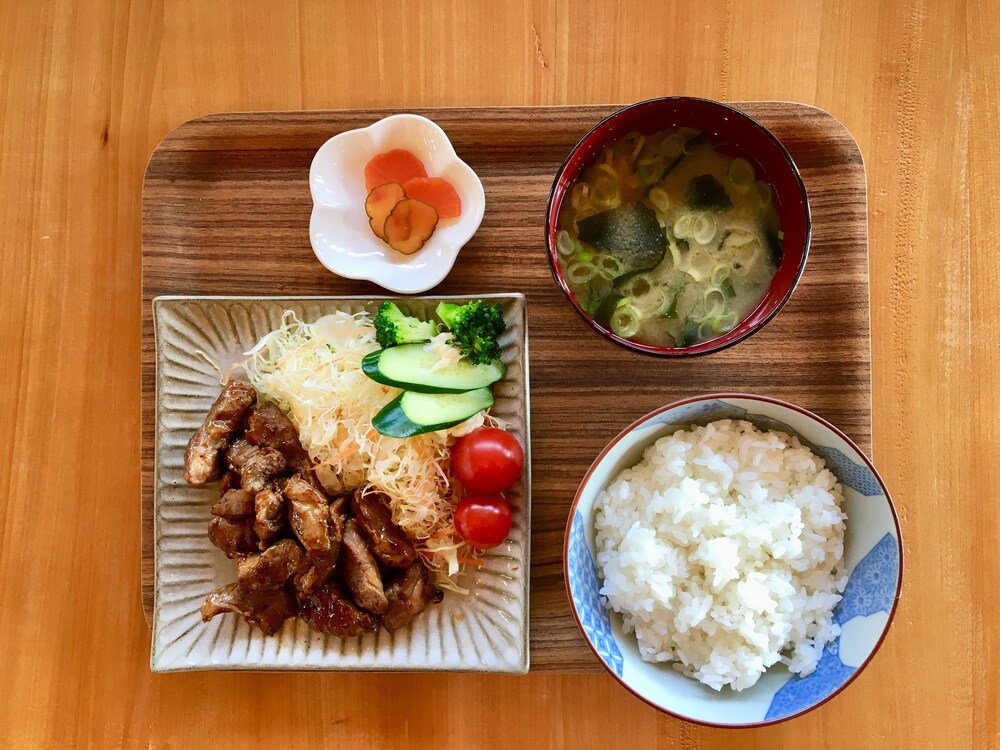 อาหารและเครื่องดื่ม