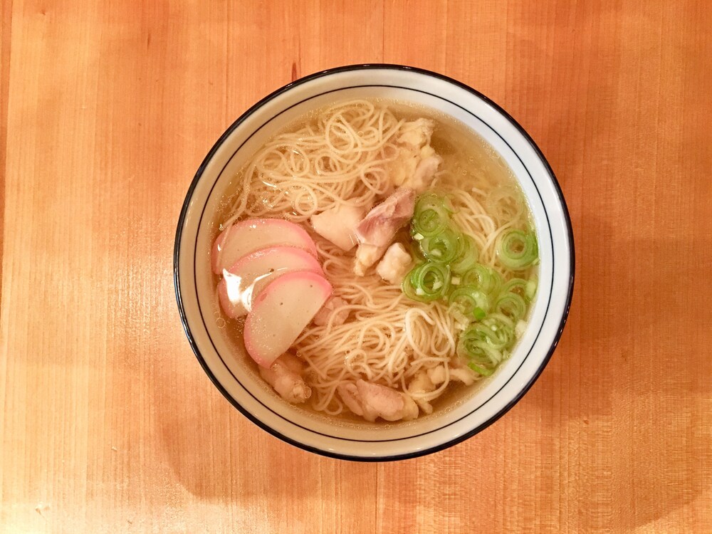 อาหารและเครื่องดื่ม