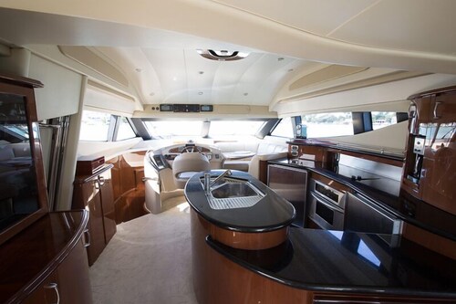 60' Marquis Luxury Yacht - Guestroom