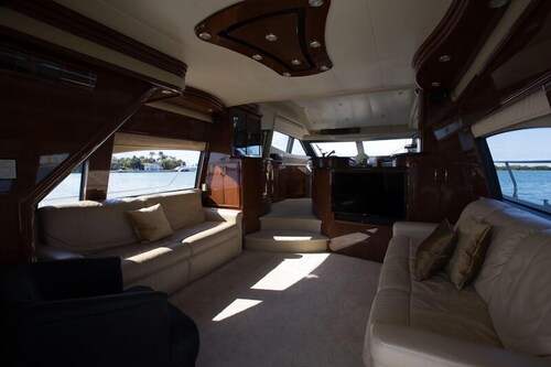 60' Marquis Luxury Yacht - Guestroom