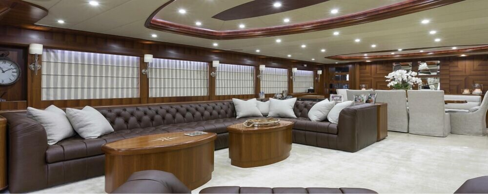 103' Johnson Luxury Yacht - Living Area