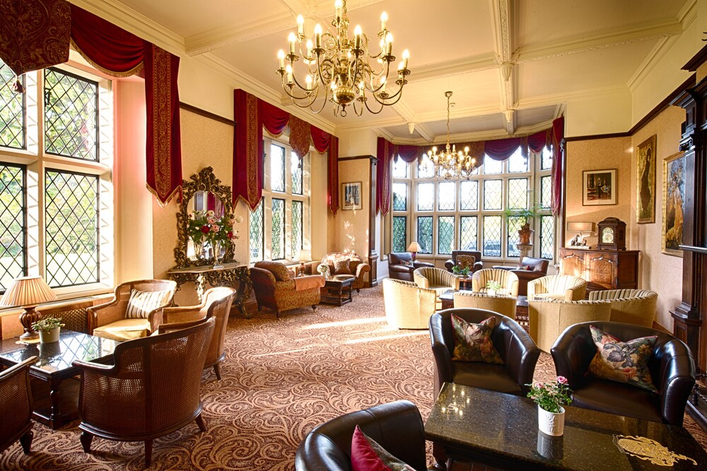 Executive Lounge