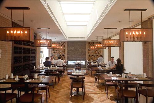 Hotel Bar