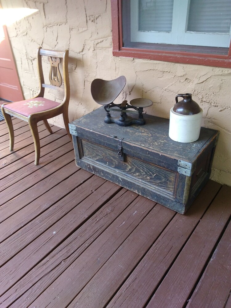 Courtyard View