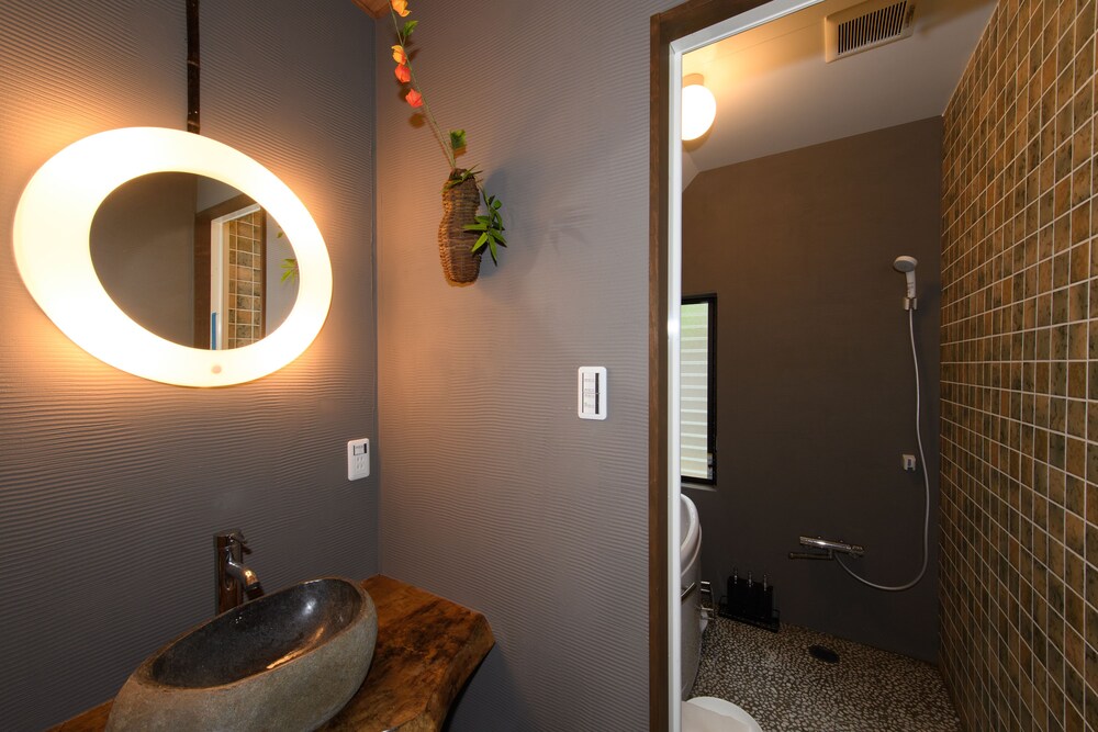 Traditional House, 3 Bedrooms, City View - Interior Detail
