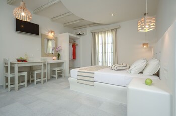 Agnanti Hotel