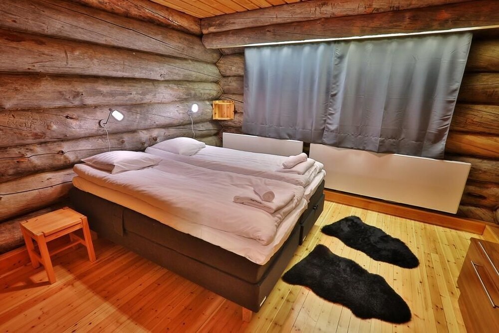 One-Bedroom Apartment -64- Kaltio - vierashuone