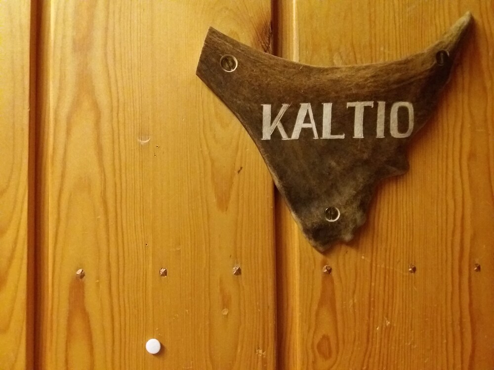 One-Bedroom Apartment -64- Kaltio - vierashuone