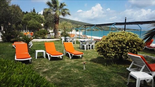 Sundeck