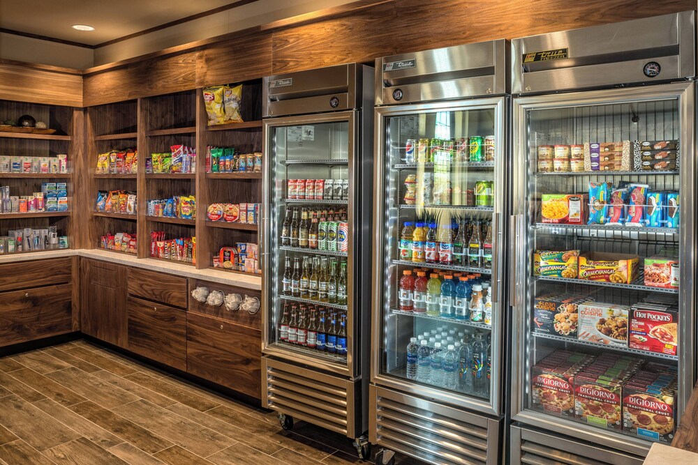 Snack Bar