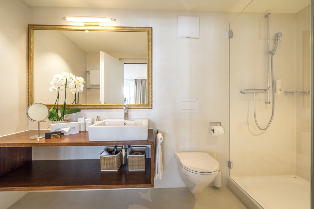 Badezimmer (Comfort-Apartment, Stadtblick)