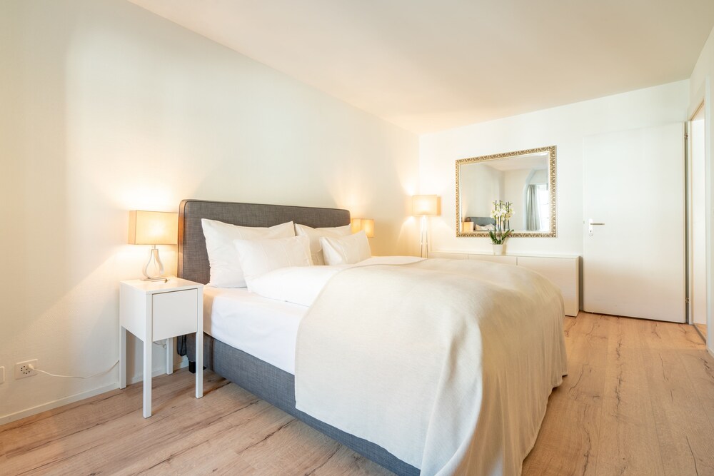 Zimmer (Comfort-Apartment, Stadtblick)