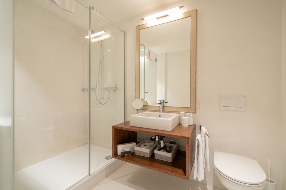 Badezimmer (Apartment, Stadtblick)