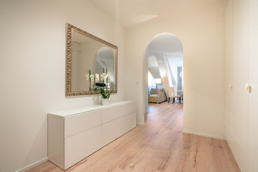 Zimmer (Comfort-Apartment, Stadtblick)