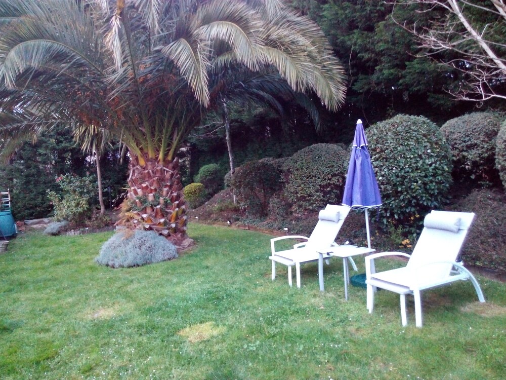 Jardines del establecimiento