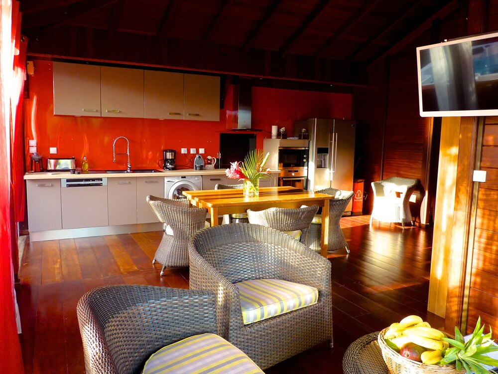 거실 (Villa Terdeba Spa Prive )
