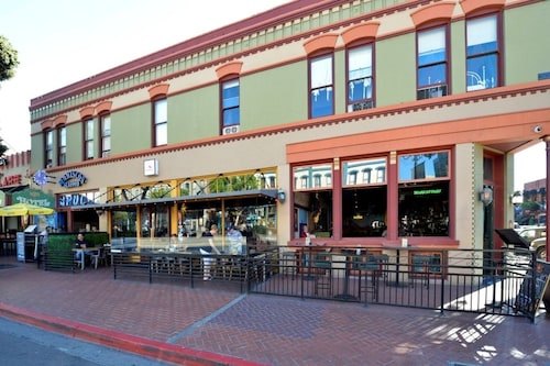 Gaslamp Quarter Hotel