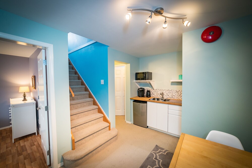 In-Room Kitchenette