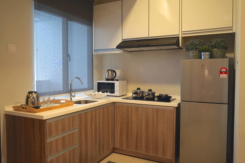 2 Bedroom Junior - In-Room Kitchenette