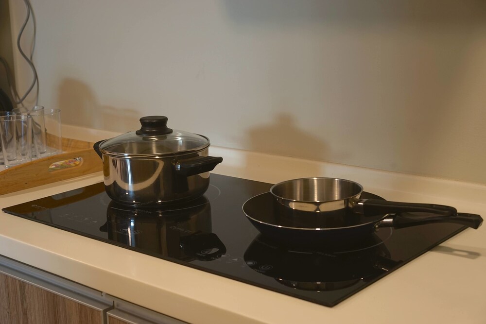 2 Bedroom Junior - In-Room Kitchenette