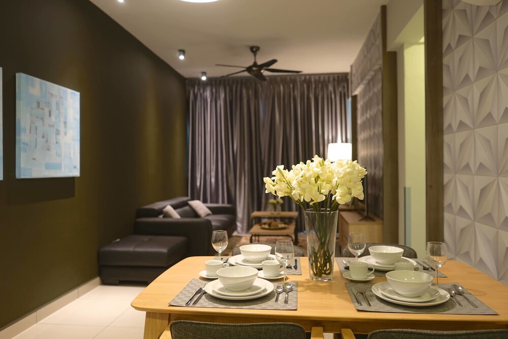 2 Bedroom Junior - Living Area