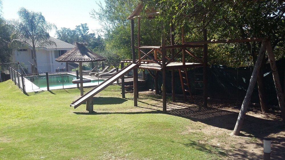 Zona de juegos infantil al aire libre